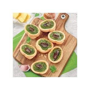 12 escargot en croquilles perssillé près a l\'emploie